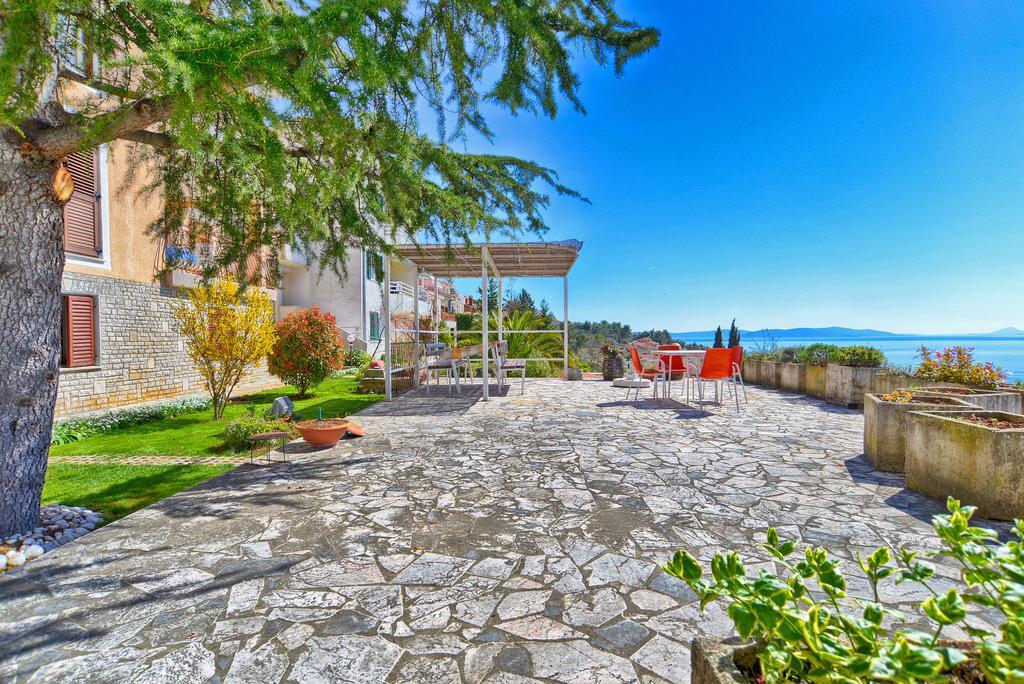 Apartments Creska 629 Рабац Экстерьер фото
